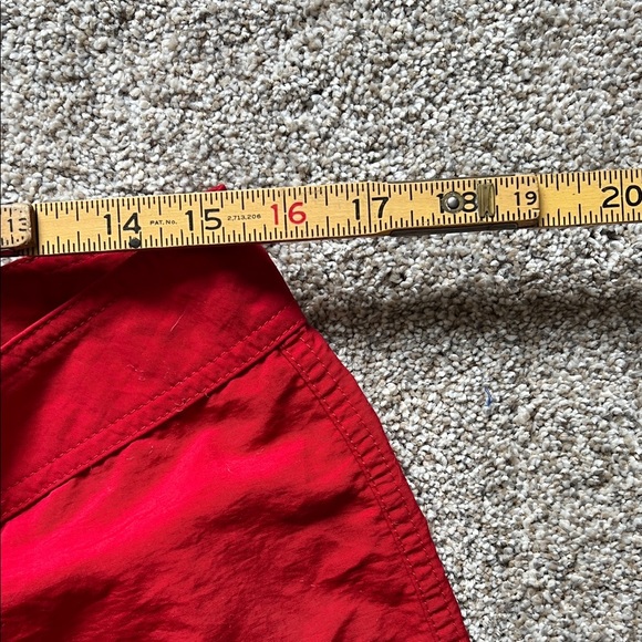 NWOT Patagonia Men's Red Wavefarer Board Swim Shorts 33 - Picture 7 of 8